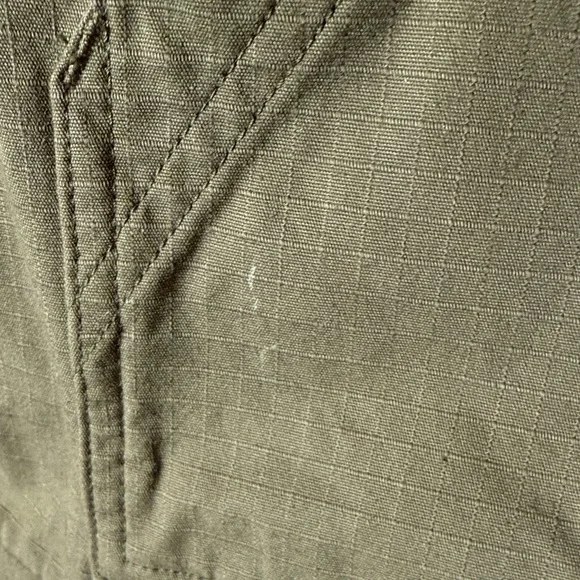 Carhartt Men's Olive Shirt Jacket - Picture 3 of 6
